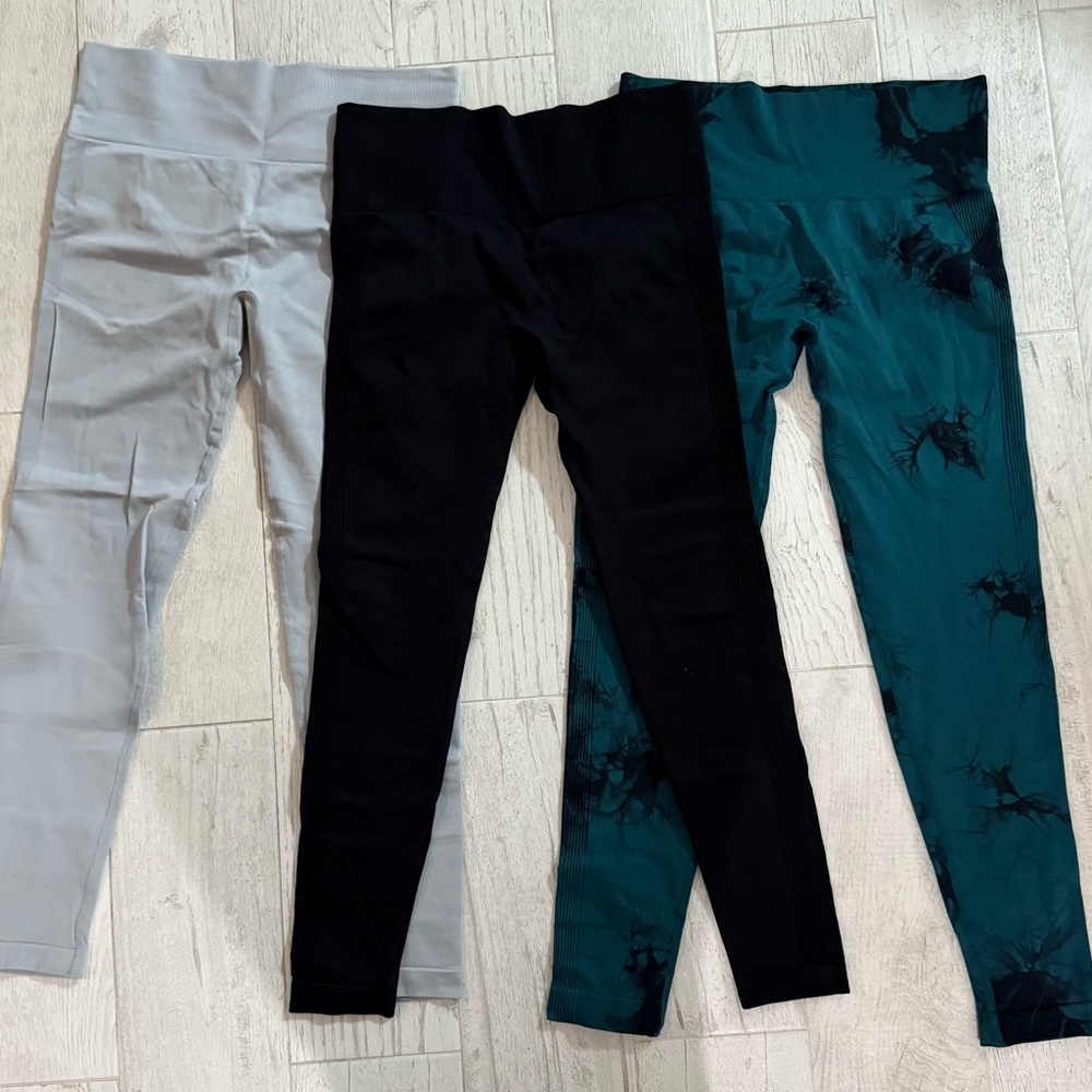 SHEIN Leggings/ Women’s size large/ Never worn